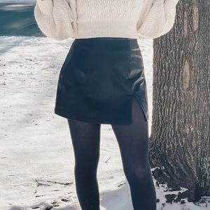 Vici Black Mini Faux Leather Skirt Size Small
